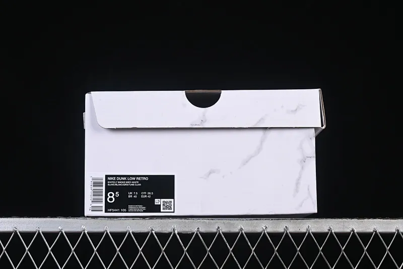 All categories Nk SB Dunk Series Nk SB Dunk Low High-end customized low-top sneakers Nike SB Dunk Low straps low-top casual sneakers HF5441-105